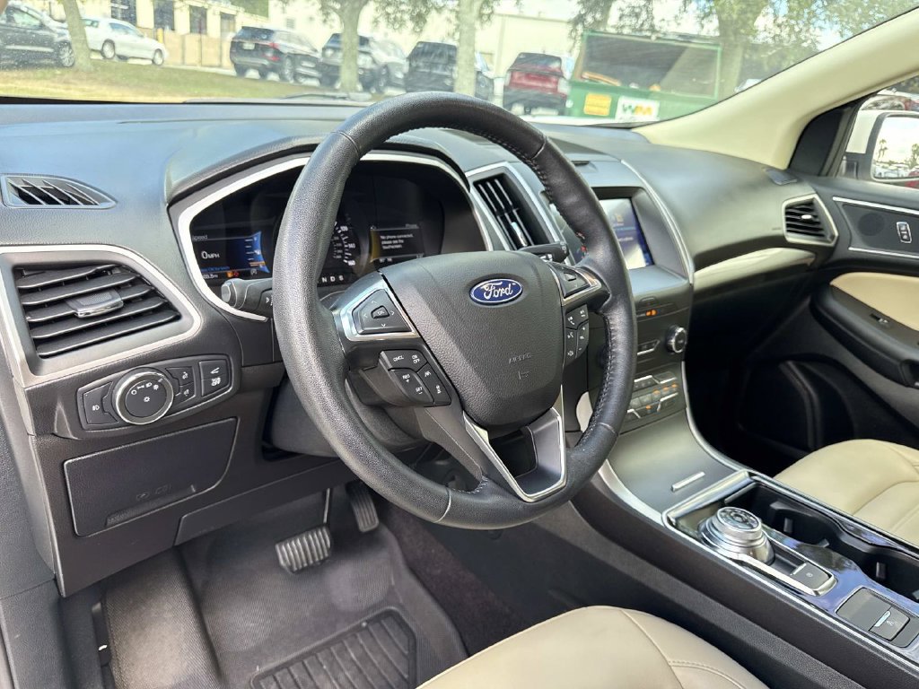 Used 2020 Ford Edge SEL w/ Convenience Package FWD image 32