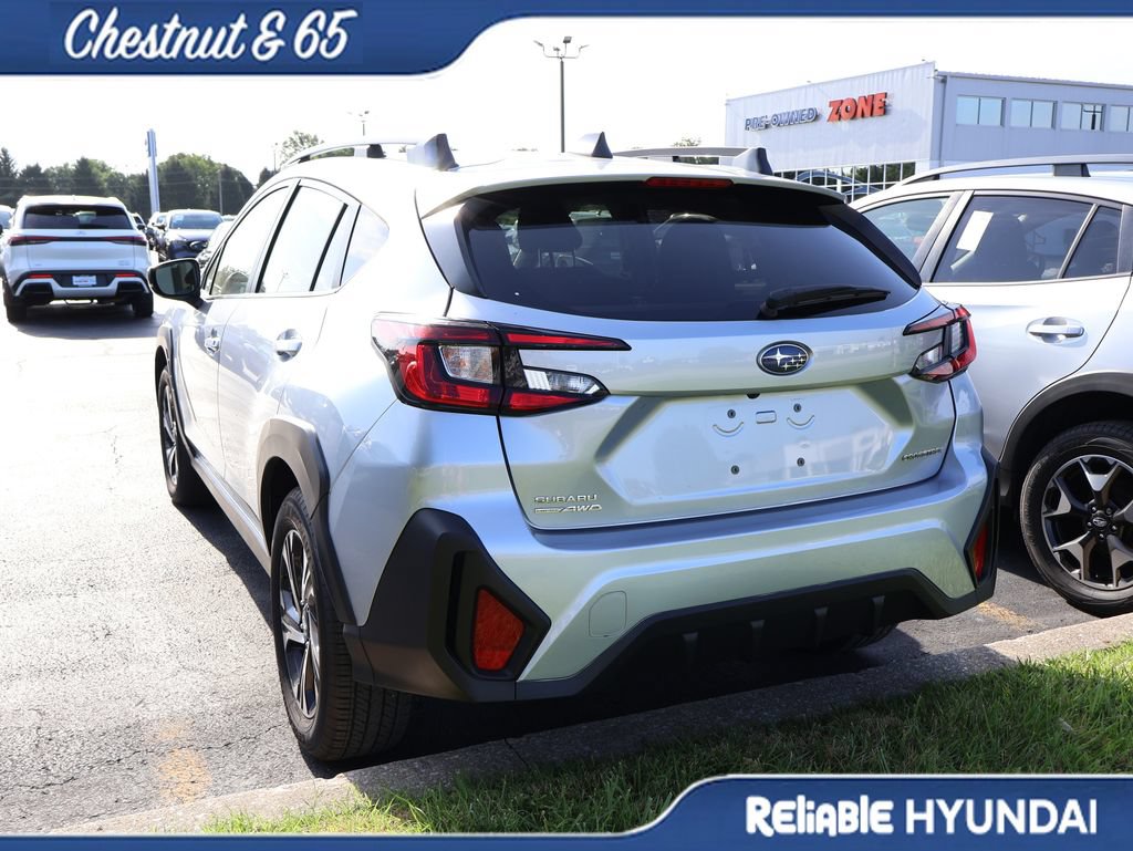 Used 2024 Subaru Crosstrek 2.0i Premium AWD/4WD image 15