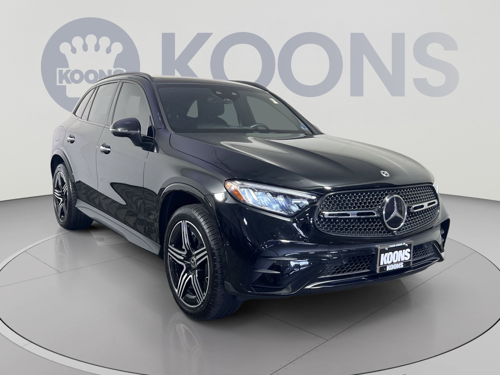 Used 2023 Mercedes-Benz GLC 300 4MATIC image 10