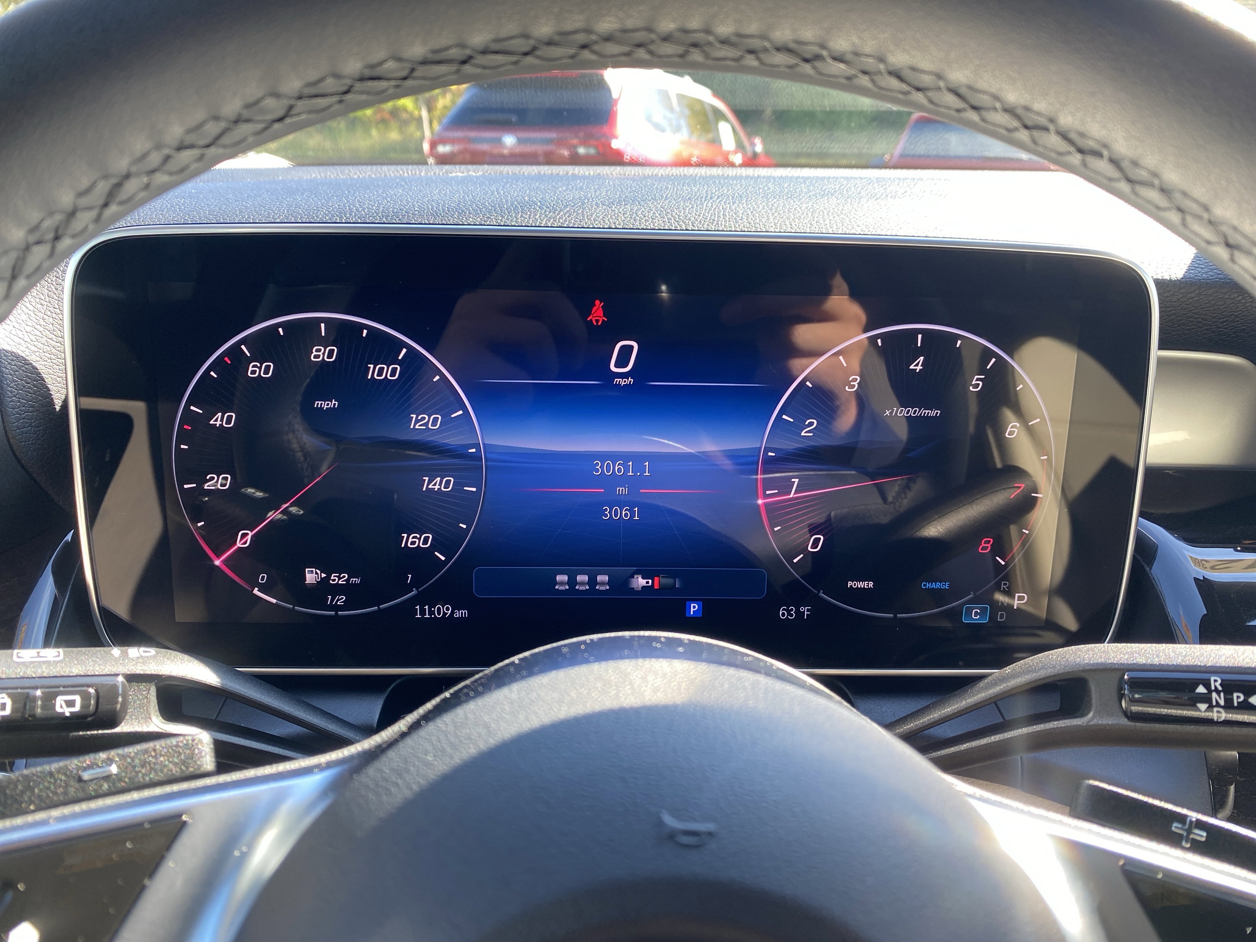 Used 2025 Mercedes-Benz GLC 300 4MATIC image 17