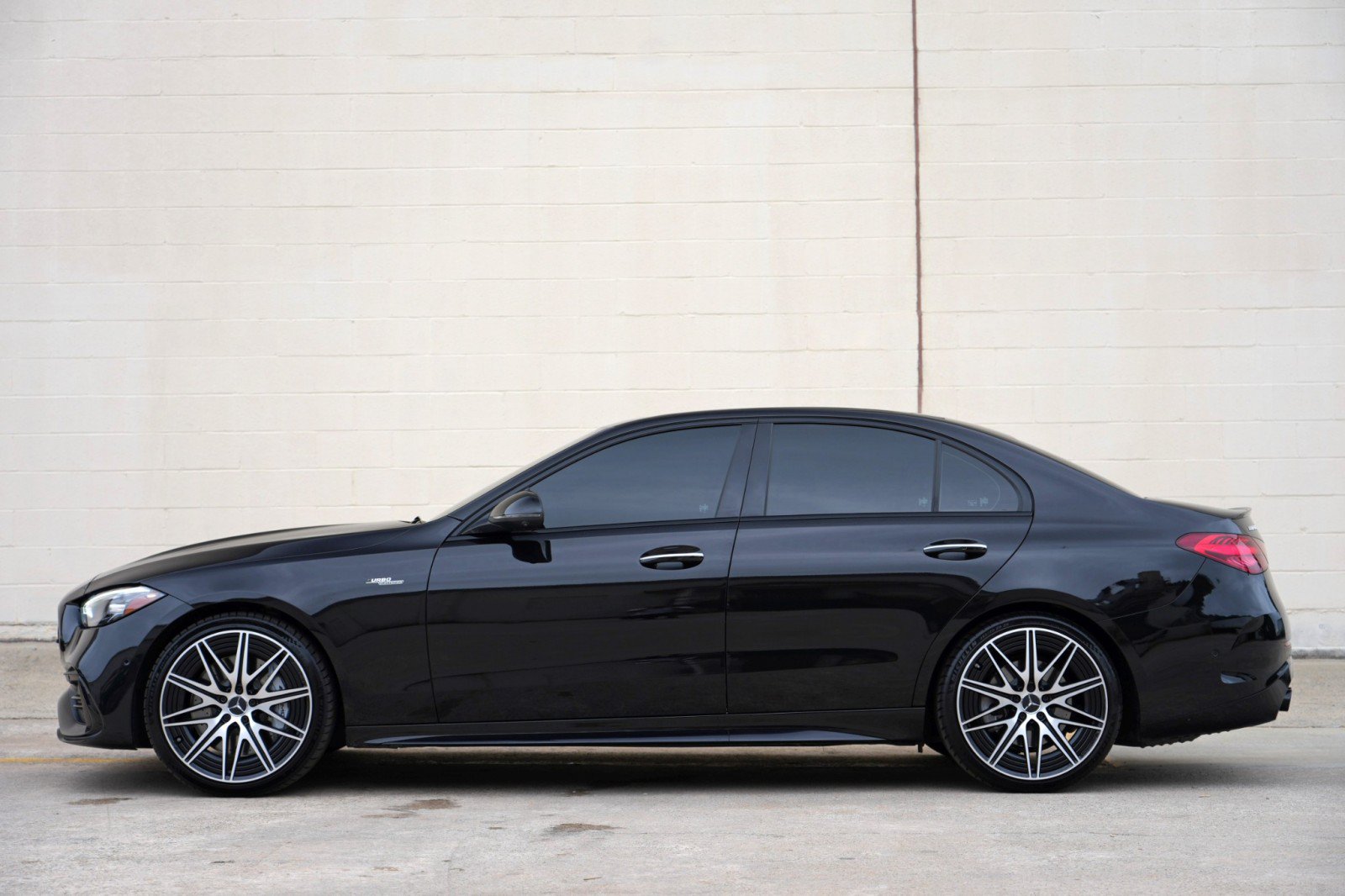 Used 2025 Mercedes-Benz C 43 AMG 4MATIC Sedan image 11