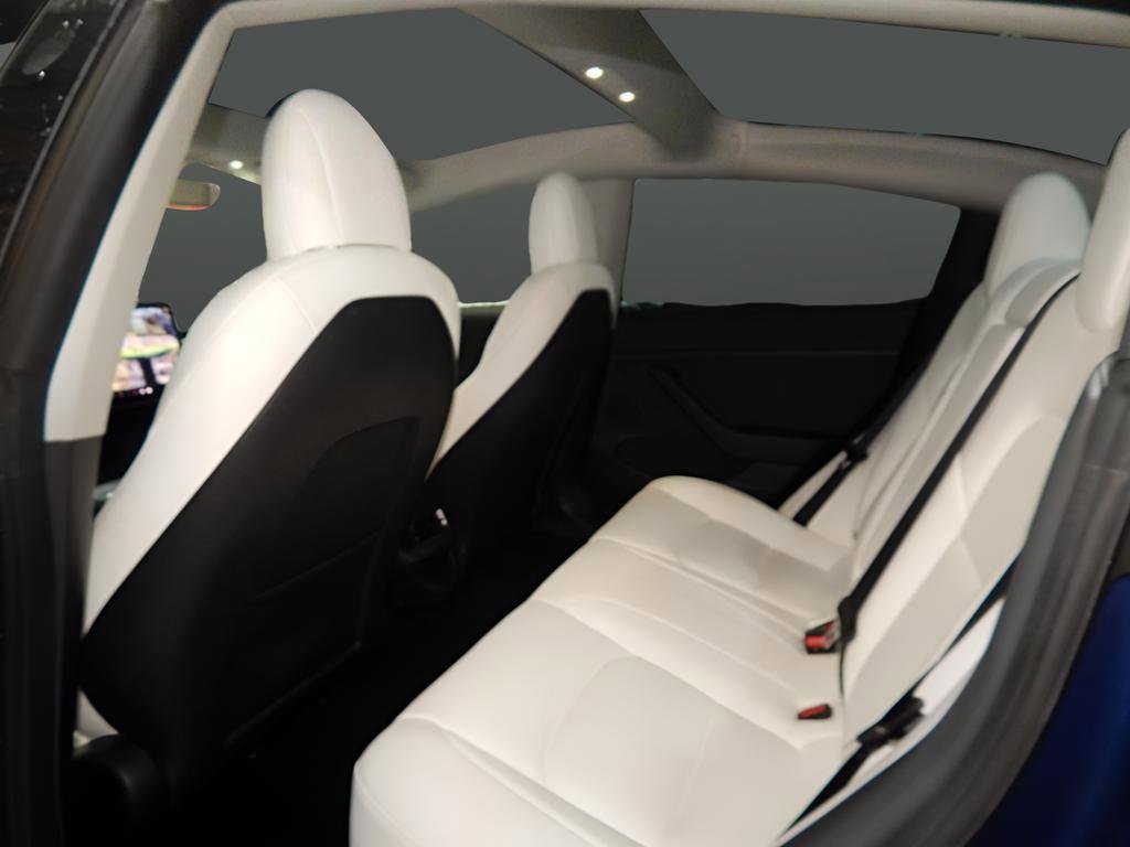 Used 2022 Tesla Model 3 Long Range image 29