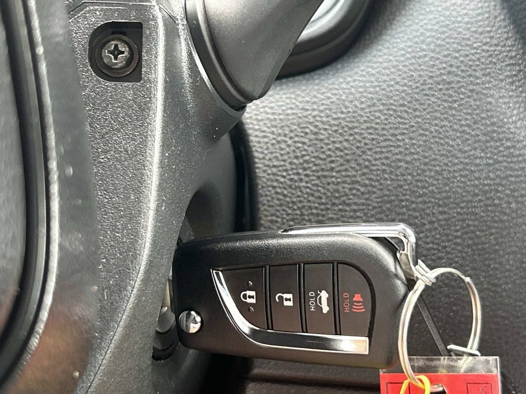 Used 2023 Toyota Corolla LE FWD image 31