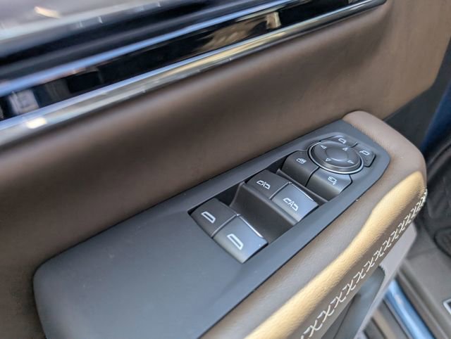 New 2026 GMC Yukon Denali Ultimate AWD/4WD image 15