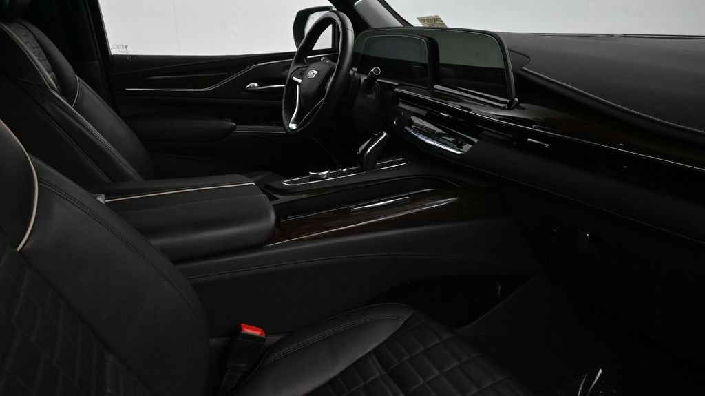 Used 2022 Cadillac Escalade Sport Platinum AWD/4WD image 11