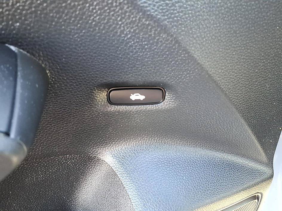 Used 2024 Honda Civic EX image 11