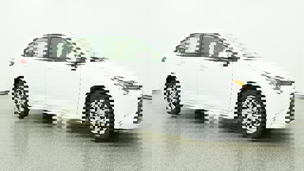 New 2026 Toyota Corolla LE FWD image 5