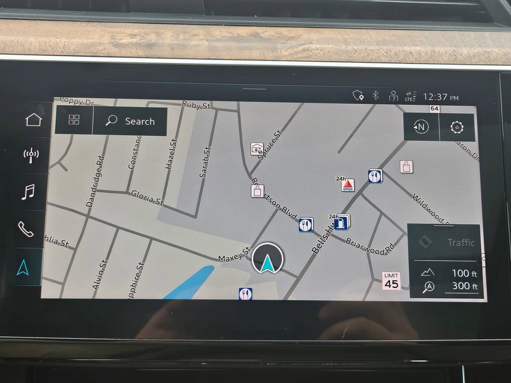 Used 2021 Audi e-tron Premium image 10