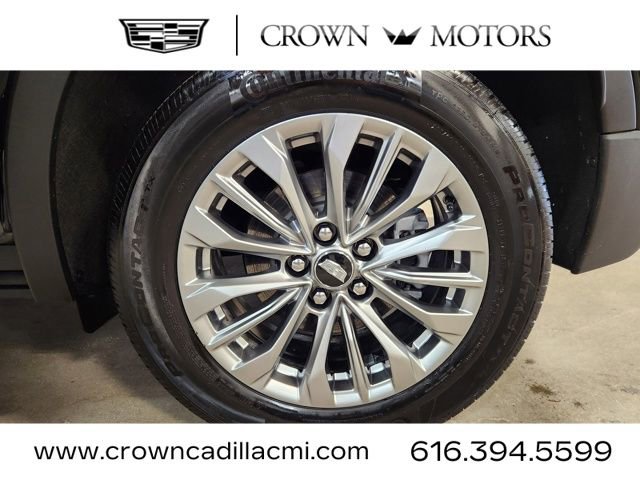 Certified 2025 Cadillac XT4 Premium Luxury image 22