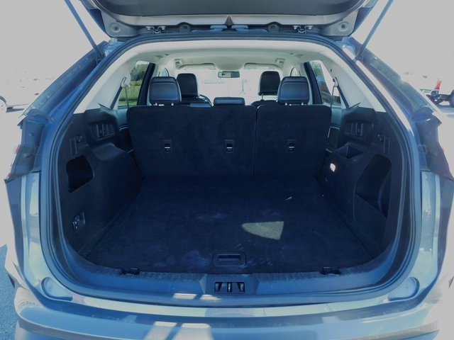 Used 2023 Ford Edge SEL image 12