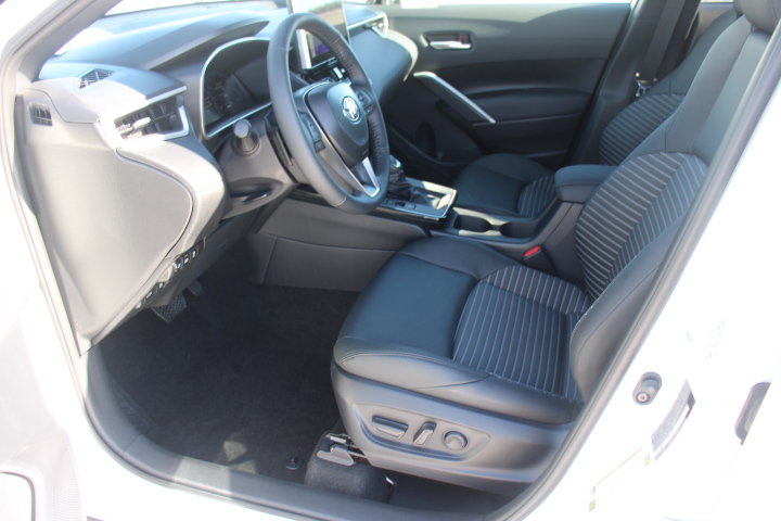 Certified 2026 Toyota Corolla Cross AWD Hybrid w/ Convenience Package image 11
