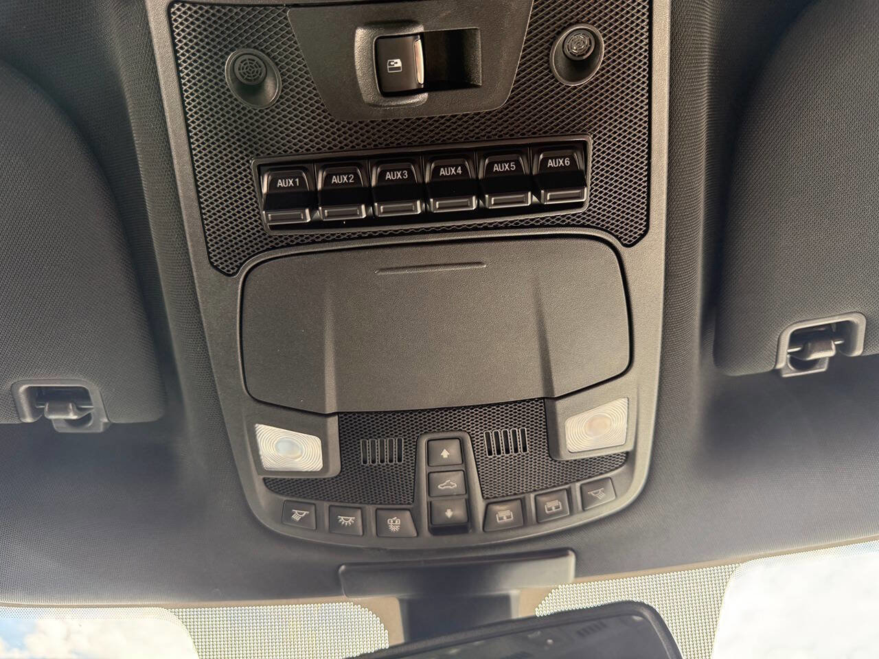 Used 2017 Ford F150 Raptor w/ Equipment Group 802A Luxury AWD/4WD image 28