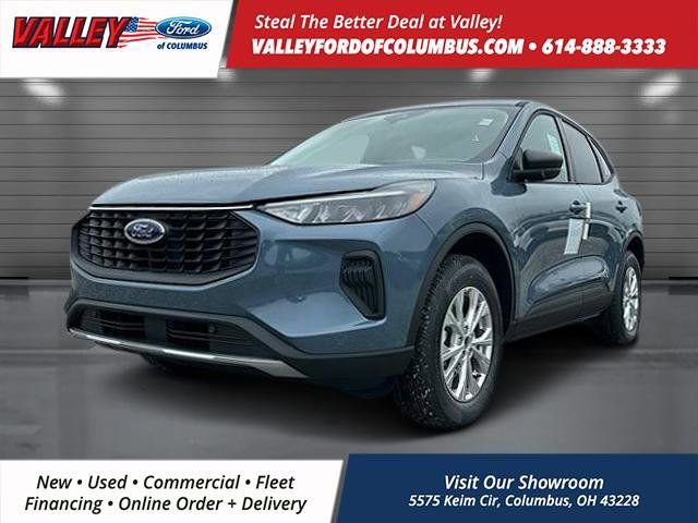 New 2026 Ford Escape Active w/ Cold Weather Package image 3