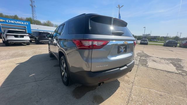 Used 2019 Chevrolet Traverse LT w/ LT Premium Package AWD/4WD image 7