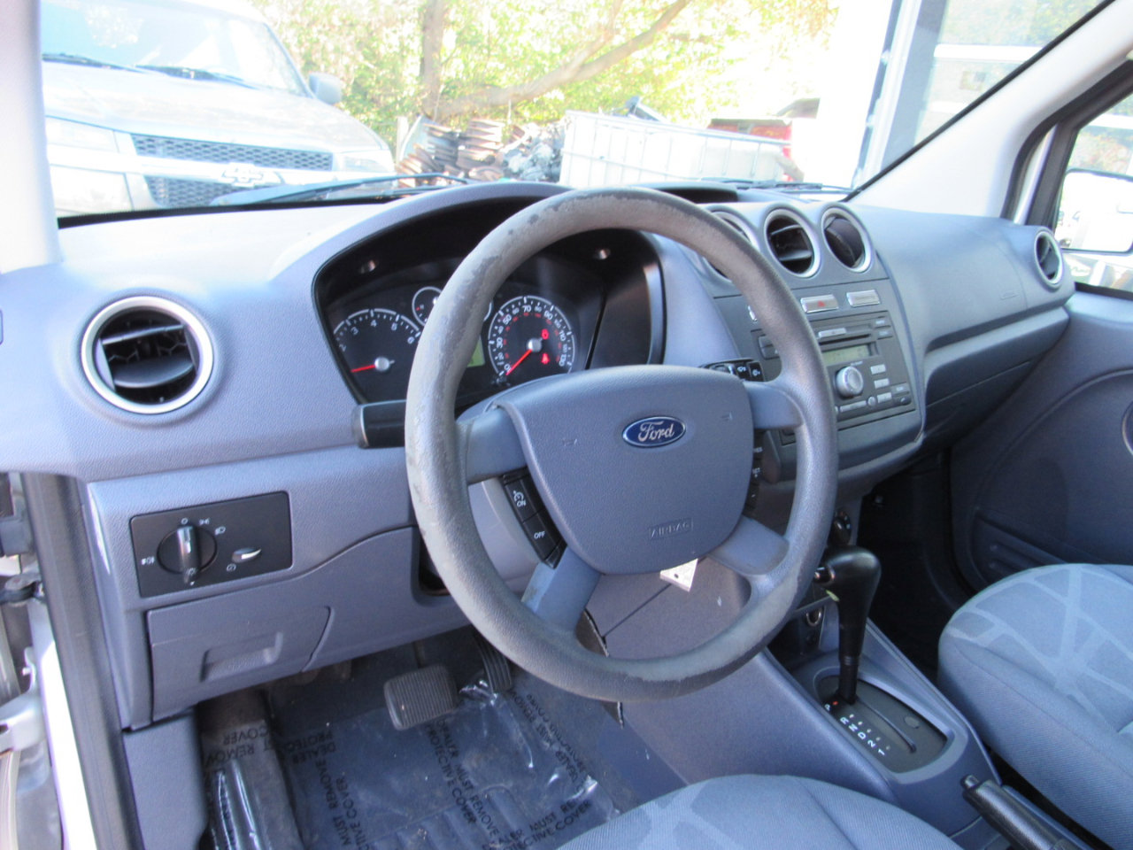 Used 2011 Ford Transit Connect XLT Premium image 16
