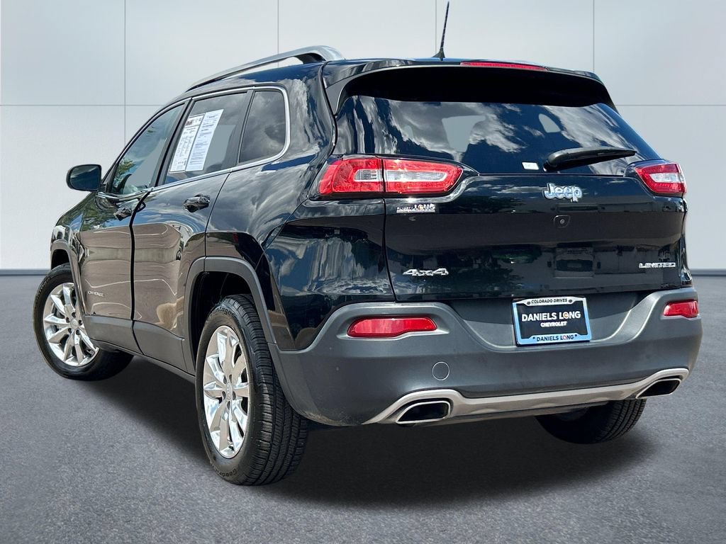 Used 2017 Jeep Cherokee Limited AWD/4WD image 36