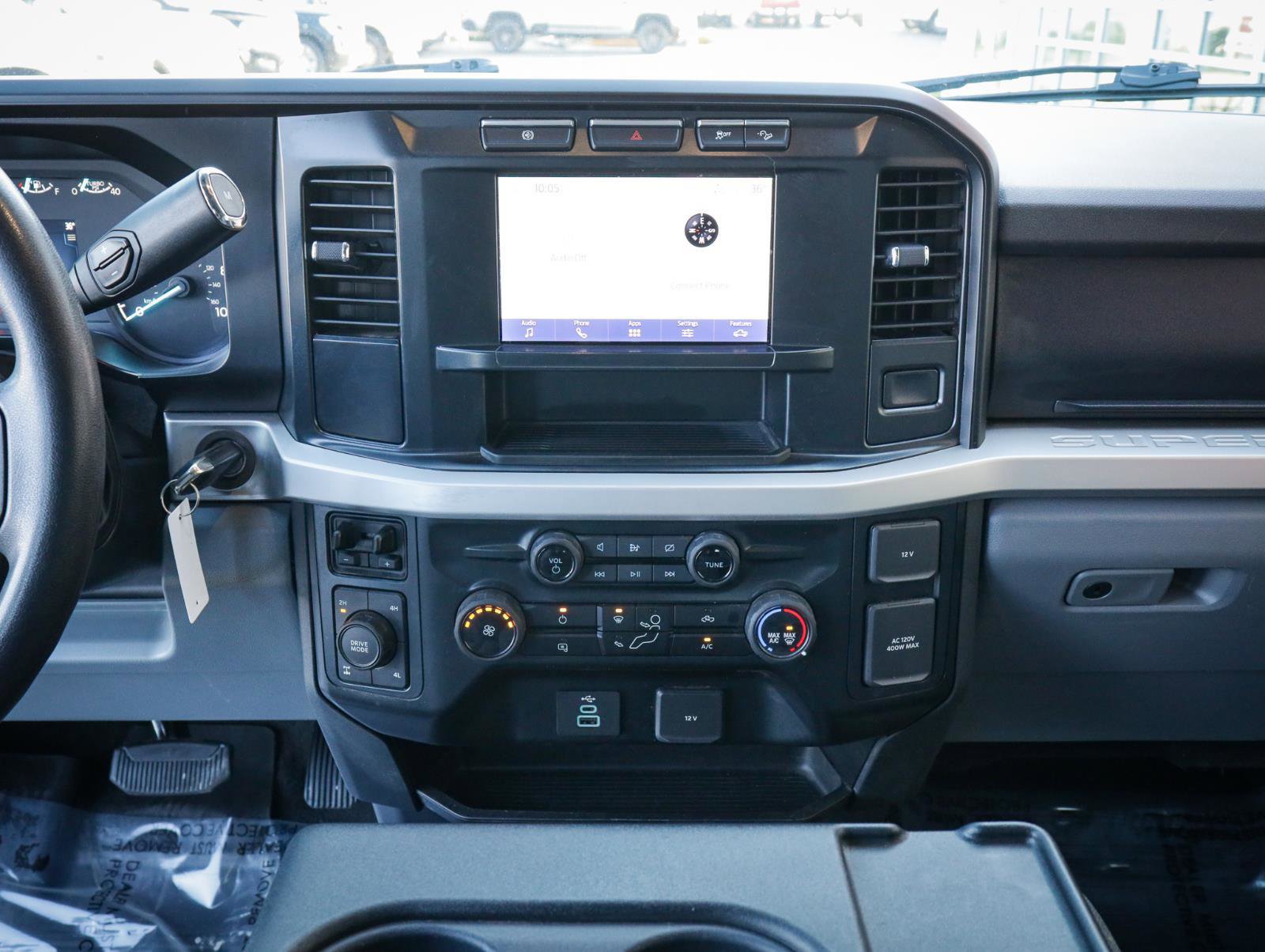 Used 2024 Ford F250 XLT w/ FX4 Off-Road Package image 18