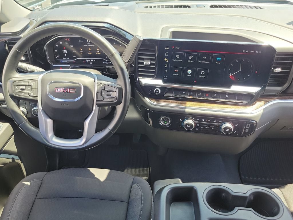 Used 2024 GMC Sierra 1500 Elevation RWD image 10