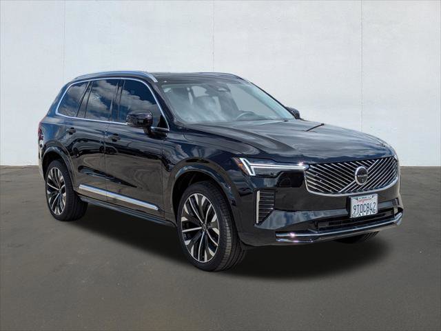 Used 2025 Volvo XC90 B6 Ultra w/ Protection Package Premier image 7