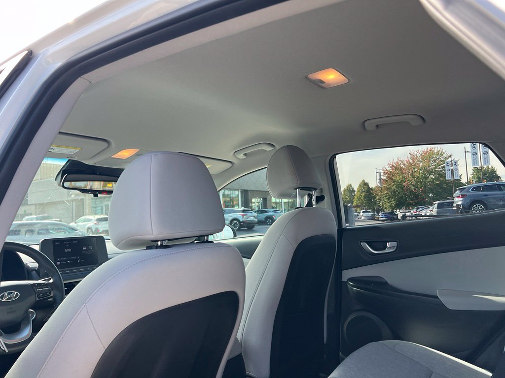 Certified 2023 Hyundai Kona SE FWD image 13