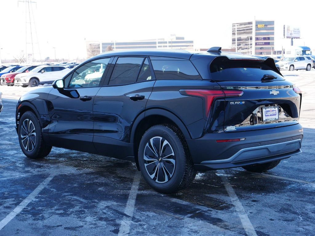New 2025 Chevrolet Blazer EV LT image 8
