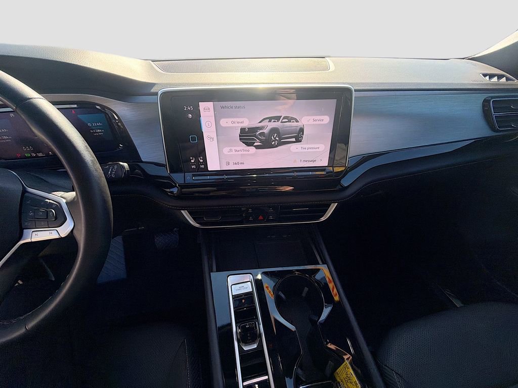 Used 2024 Volkswagen Atlas Cross Sport SE image 26