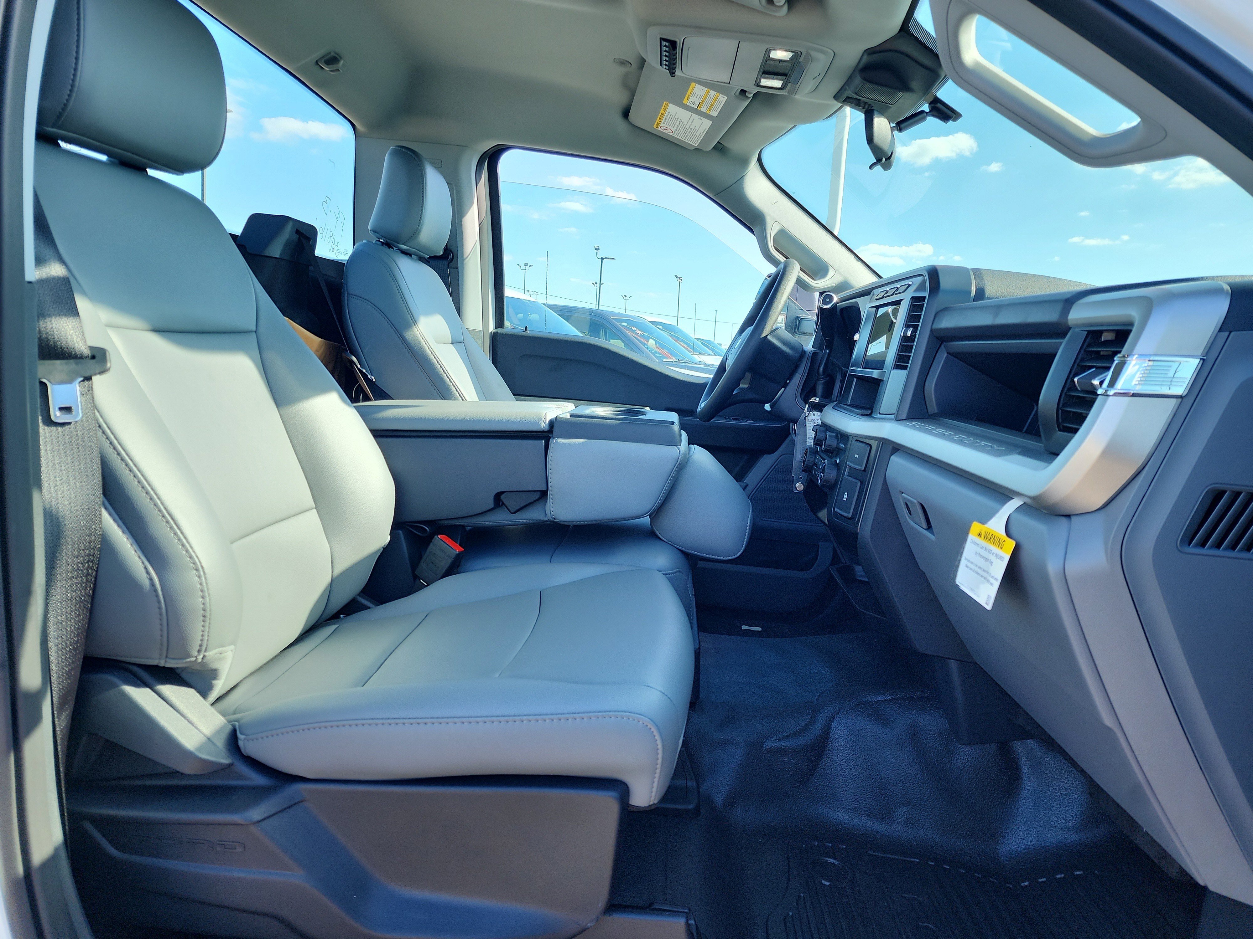 New 2024 Ford F550 2WD Regular Cab Super Duty image 7