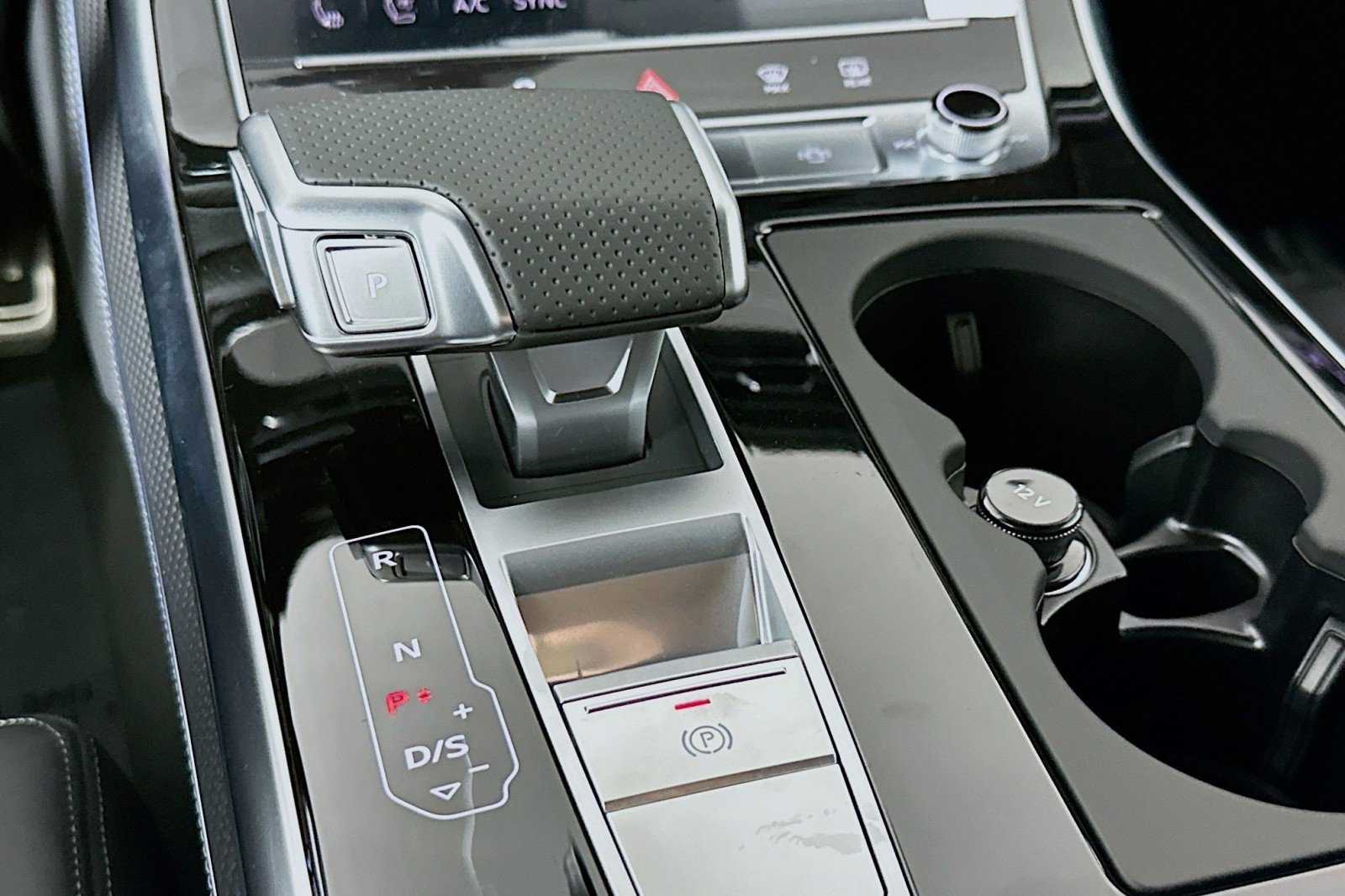 New 2026 Audi SQ7 Premium Plus image 7