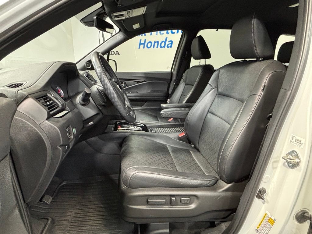Certified 2019 Honda Passport Elite image 26