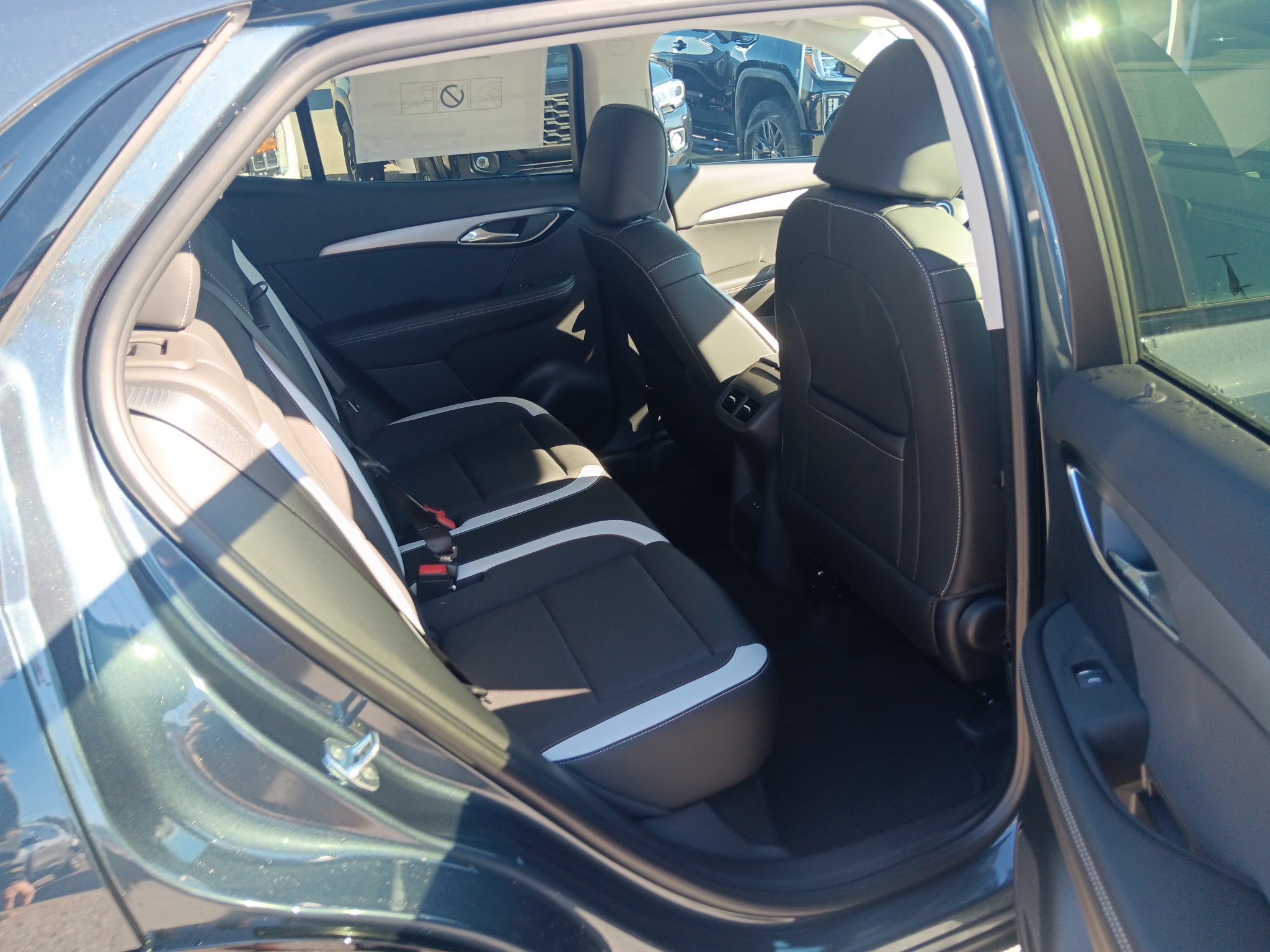 New 2026 Buick Envision Sport Touring AWD/4WD image 22