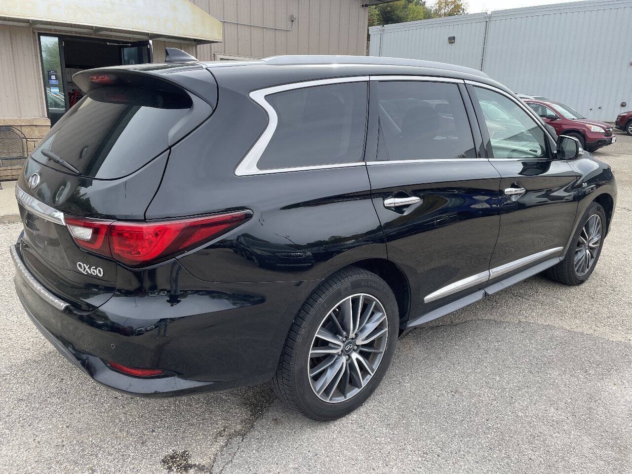 Used 2019 INFINITI QX60 Luxe w/ Essential Package AWD/4WD image 8