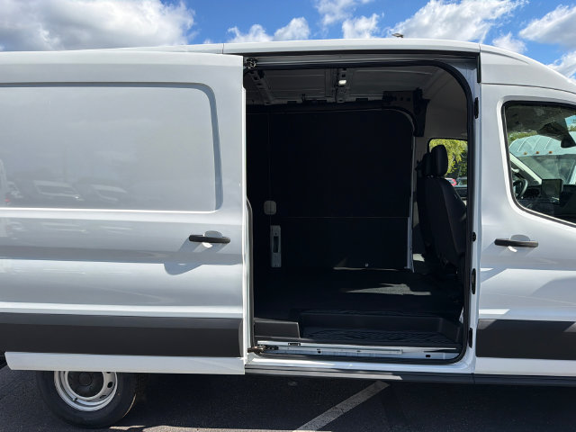 New 2027 Ford Transit 250 148 Medium Roof w/ Load Area Protection Package RWD image 17
