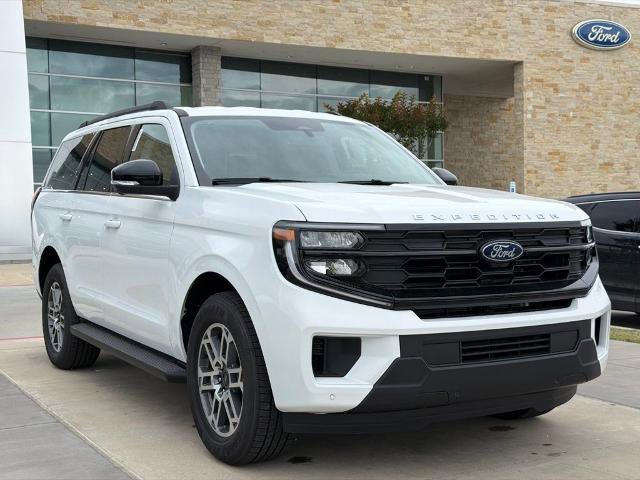 New 2026 Ford Expedition Active RWD image 16