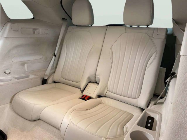 Used 2023 Mercedes-Benz EQS 450+ 4MATIC SUV w/ AMG Line Exterior Package image 22