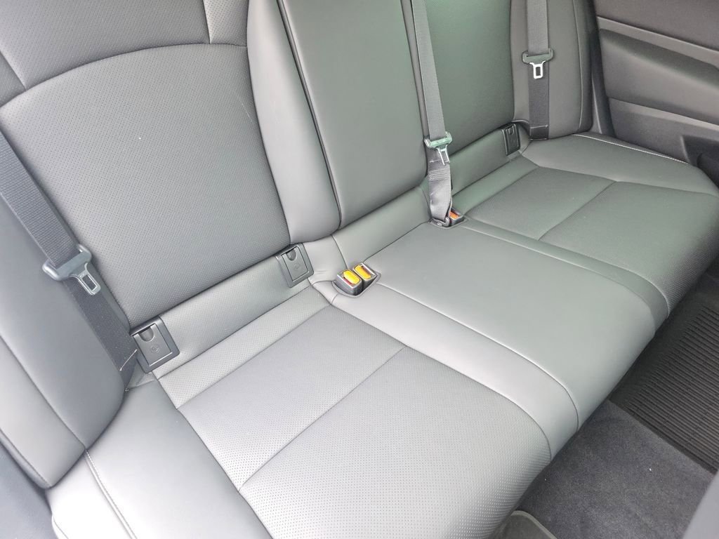 Certified 2025 Lexus ES 300h w/ Premium Package image 17