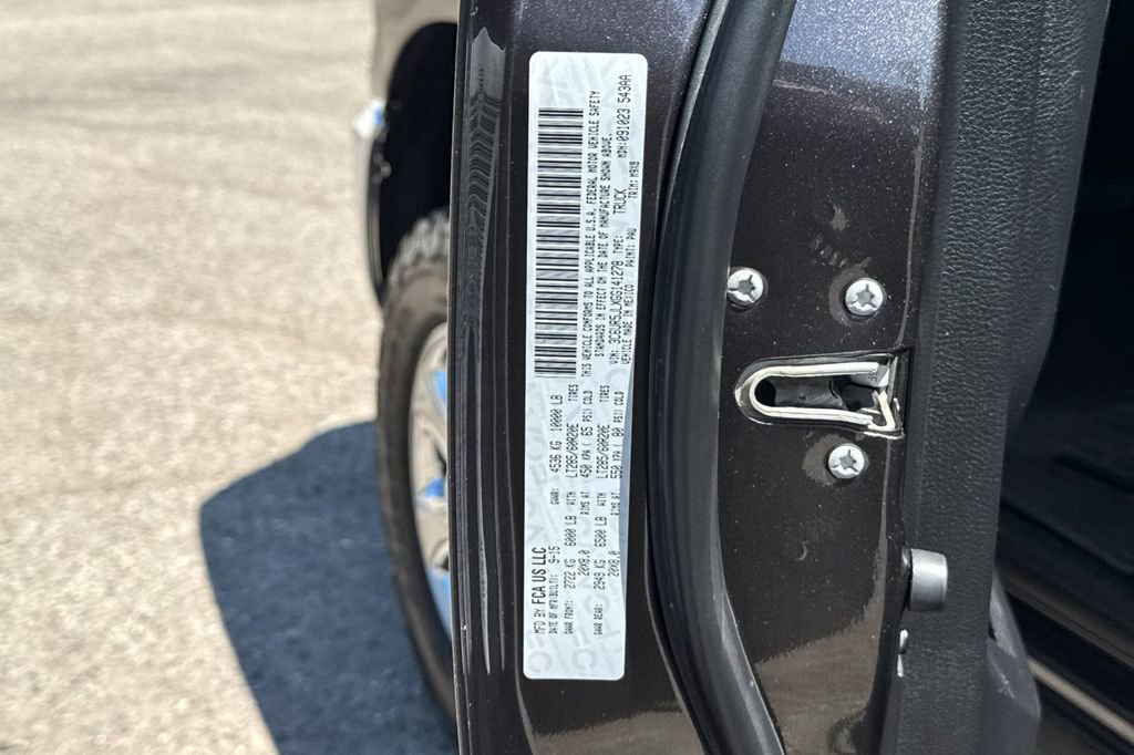 Used 2016 RAM 2500 SLT AWD/4WD image 35