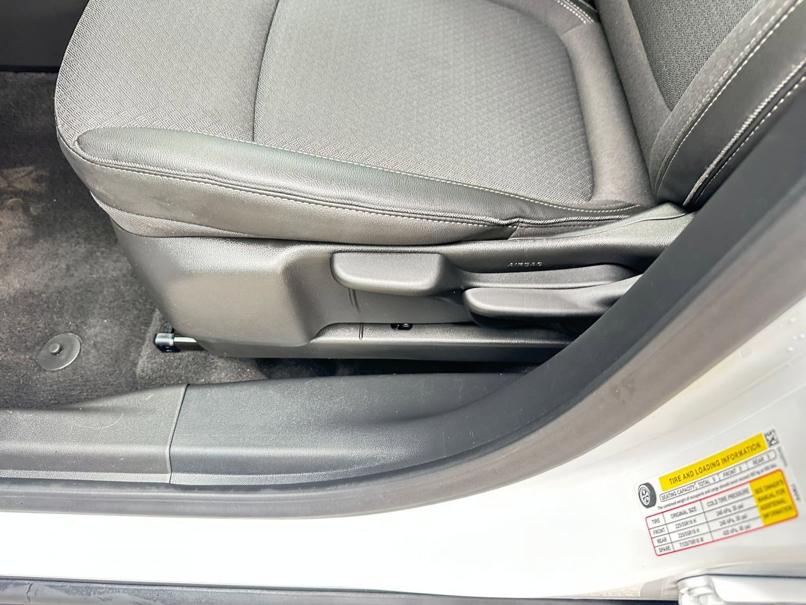 Used 2025 Buick Encore GX Preferred image 23