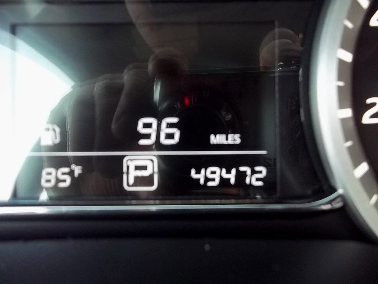 Used 2015 Nissan Sentra SV FWD image 7