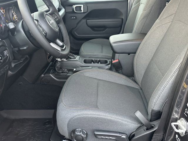 New 2026 Jeep Gladiator Sport image 9