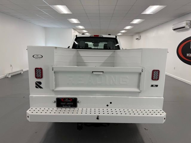 New 2026 Ford F250 XL w/ XL Chrome Package image 7