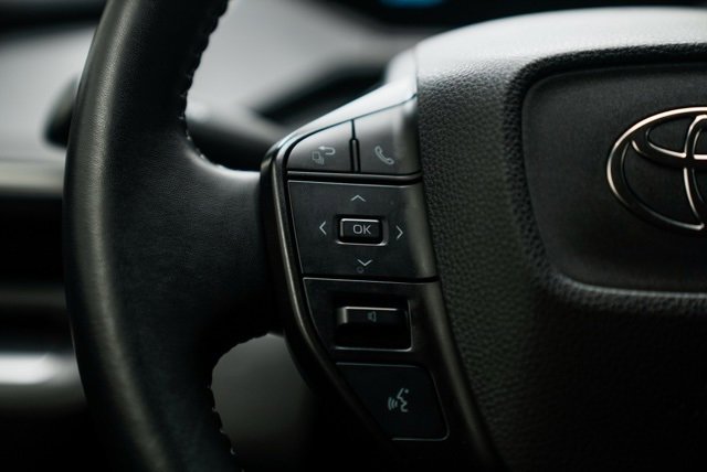 Used 2024 Toyota Prius LE image 18