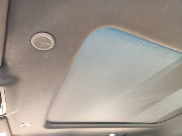 Used 2025 Land Rover Range Rover Evoque S AWD/4WD image 24