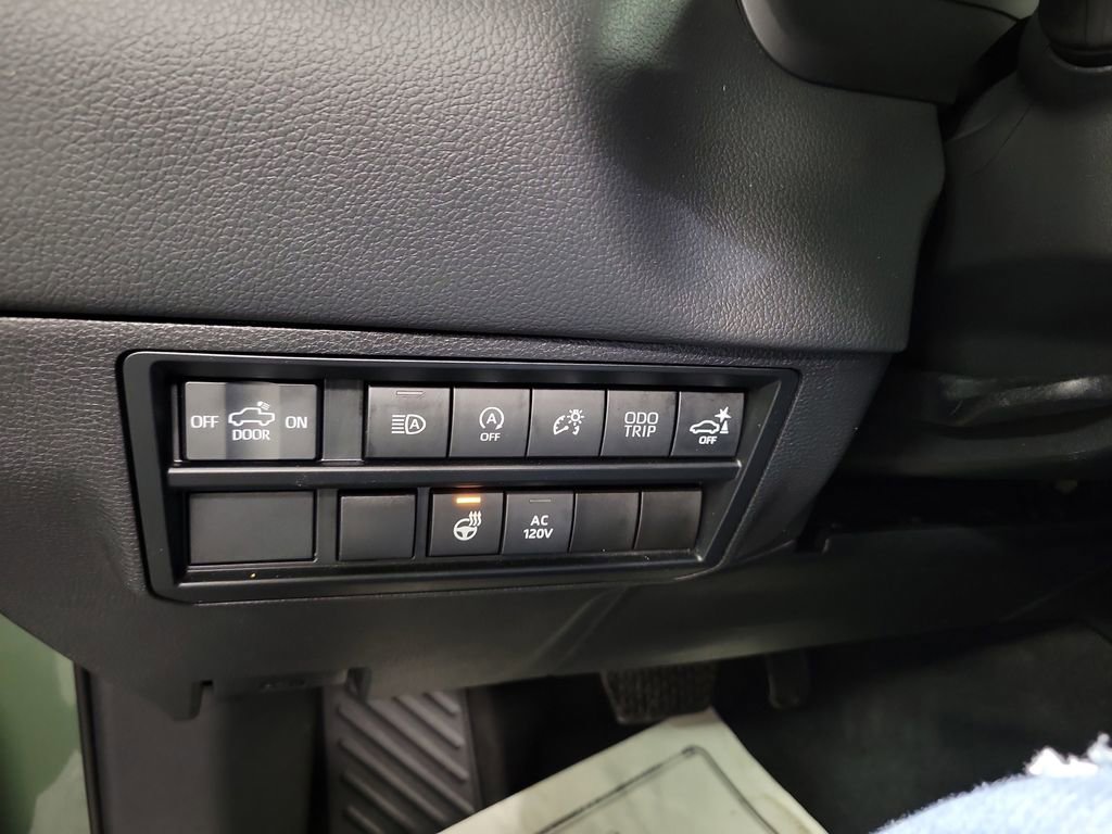 Used 2023 Toyota Tundra Limited image 21