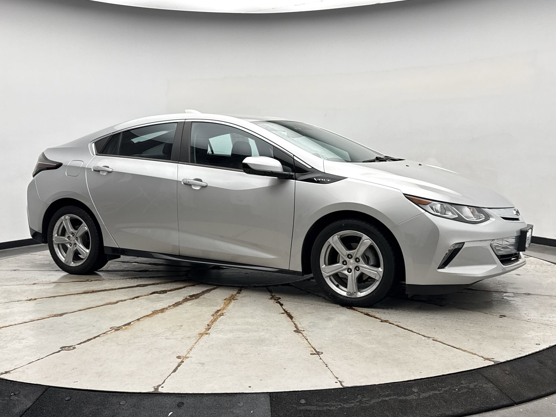 Used 2019 Chevrolet Volt LT w/ Power Convenience Package FWD image 7
