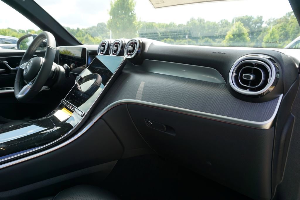 Certified 2025 Mercedes-Benz GLC 300 4MATIC image 62