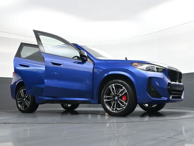 New 2025 BMW X1 xDrive28i w/ Technology Package image 43
