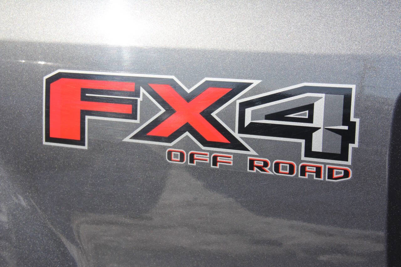 Used 2017 Ford F250 Lariat w/ Lariat Ultimate Package image 12