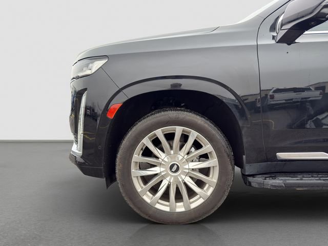Used 2022 Cadillac Escalade Premium Luxury image 18