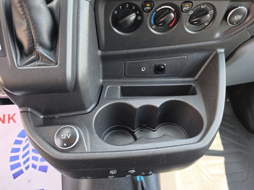 Used 2018 Ford Transit 150 XL RWD image 18