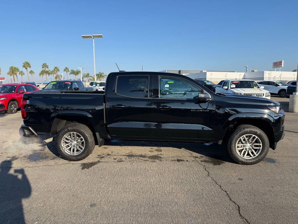 Used 2024 Chevrolet Colorado LT w/ LT Convenience Package image 7